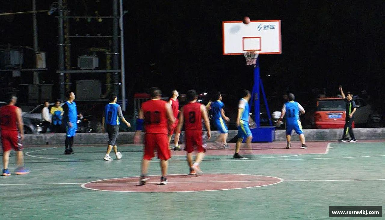 意昂体育热血奔跑，青春绽放